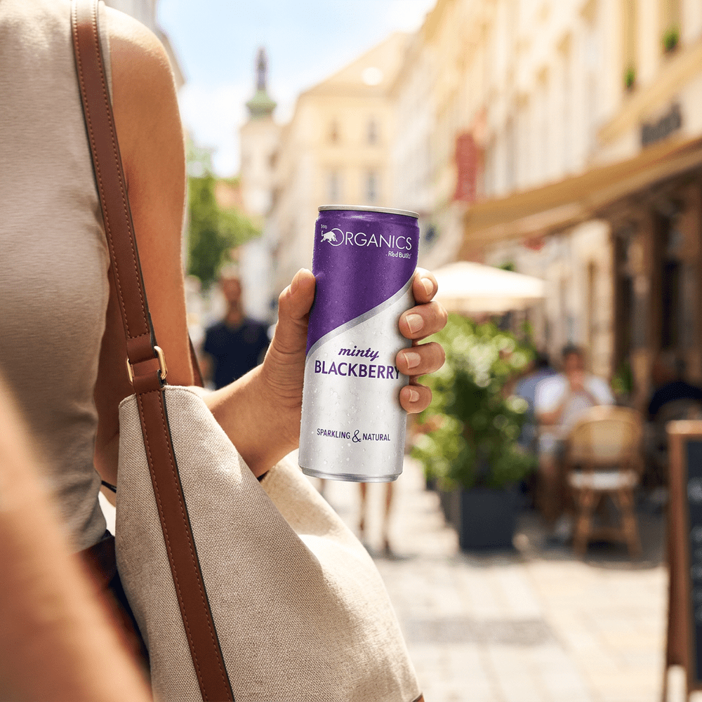 Red Bull Organics Menta y Mora